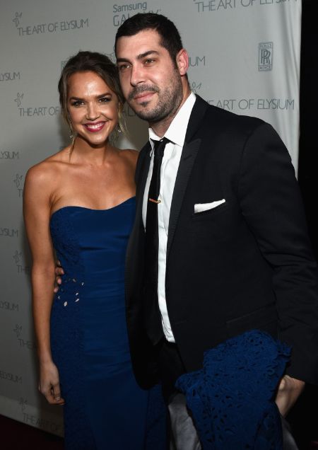 Sheri Kebbel's Daughter,  Arielle Kebbel, Has Been Dating Aaron Since 2012.